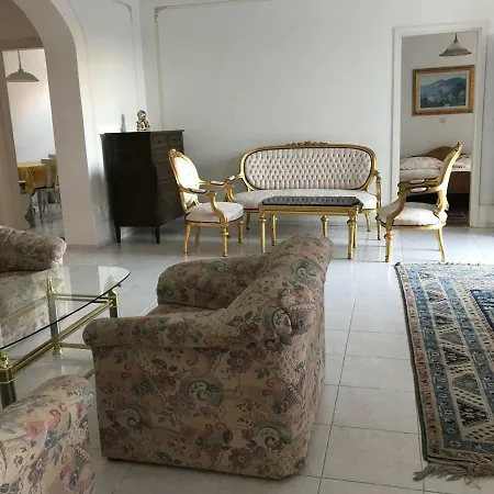 شقة Franciska Apartman Hévíz